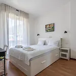 Elegant Apartman *